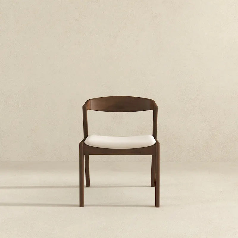 Chaise de salle à manger en velours crème moderne du milieu du siècle avec pieds en bois massif