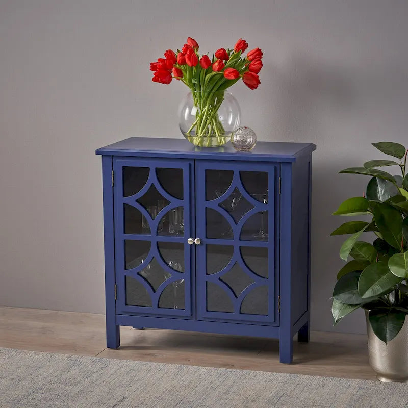 Meuble à deux portes en sapin avec accents miroirs