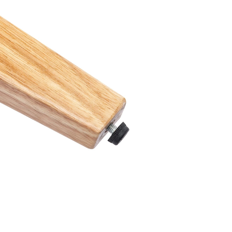 Fauteuil d'appoint rembourré avec accoudoirs en rotin