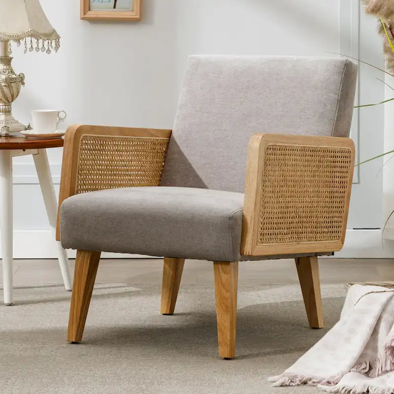 Fauteuil d'appoint rembourré avec accoudoirs en rotin