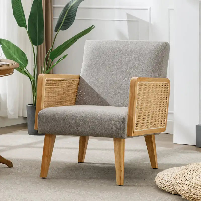 Fauteuil d'appoint rembourré avec accoudoirs en rotin