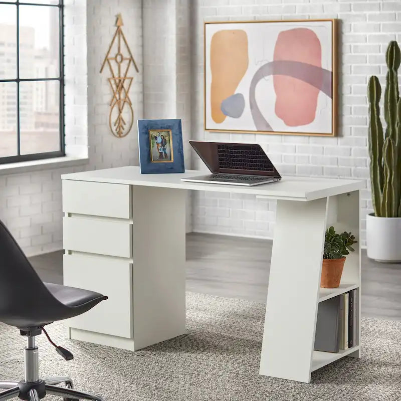 Bureau moderne avec tiroirs de rangement